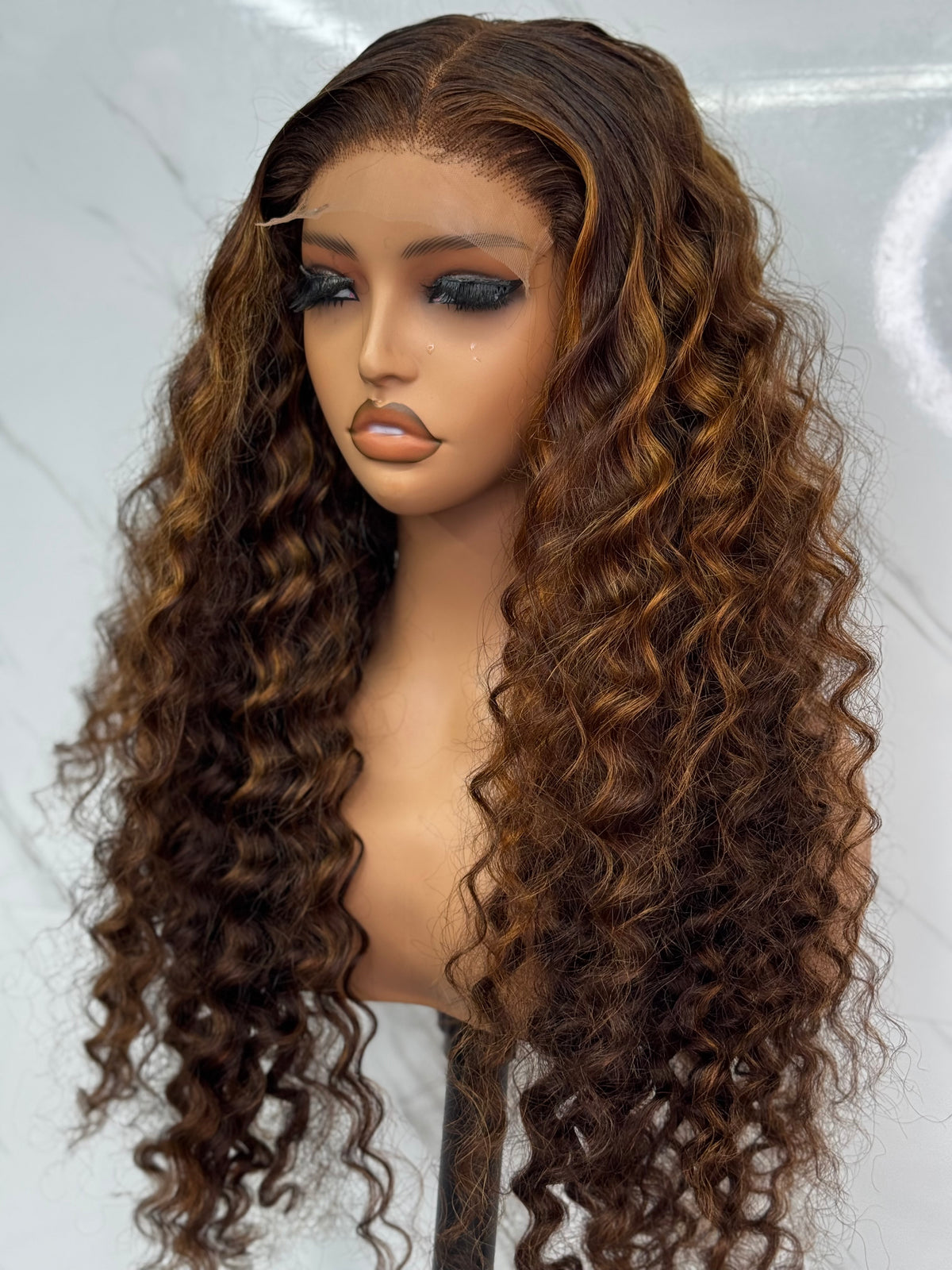 Luxe SDD Wigs 26” Brown Piano Ombre Curls 5x5 Glue-less Closure Lace Front 100% Human Hair Soft Comfortable for Daily Wear Natural Look