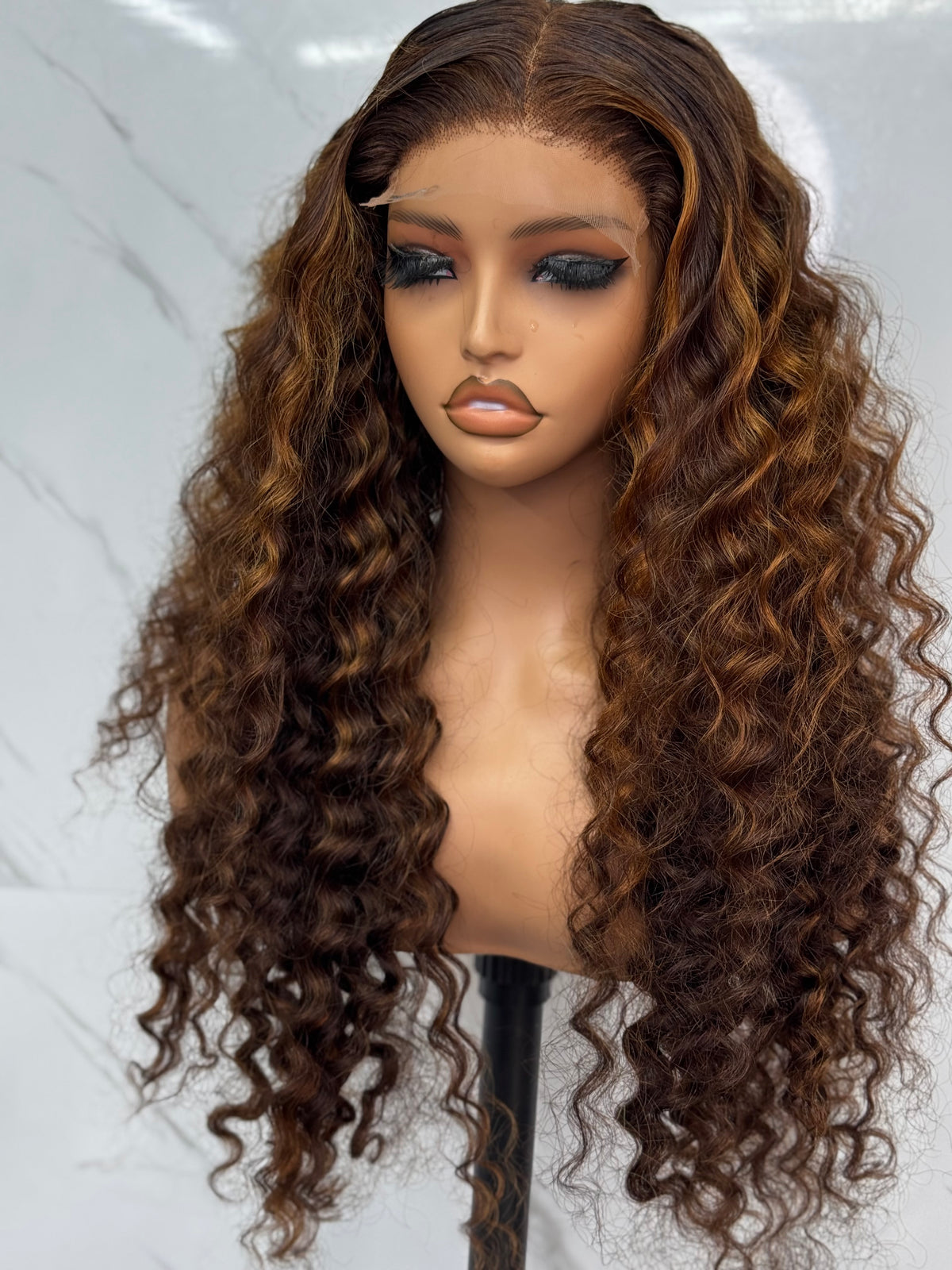 Luxe SDD Wigs 26” Brown Piano Ombre Curls 5x5 Glue-less Closure Lace Front 100% Human Hair Soft Comfortable for Daily Wear Natural Look