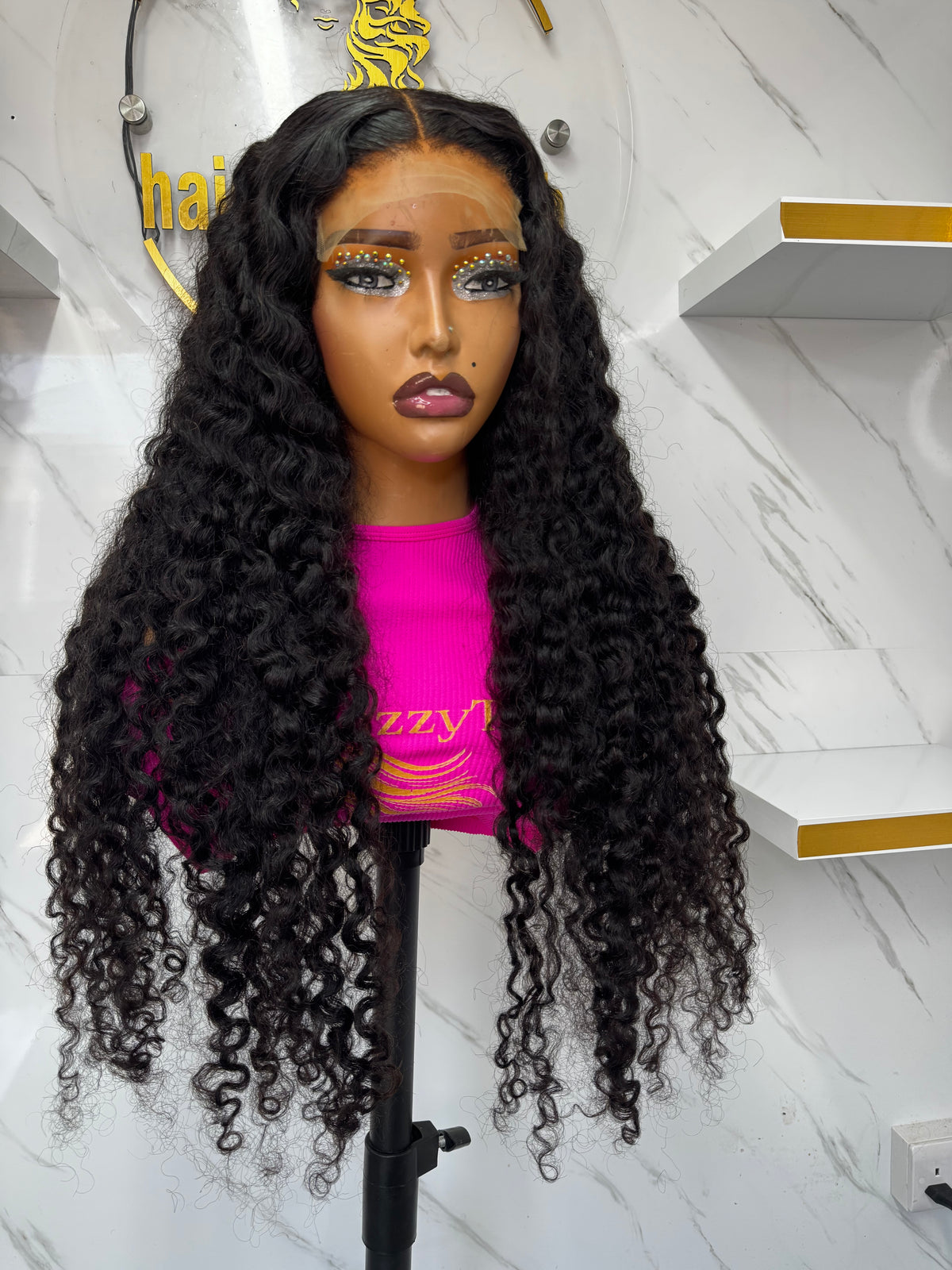 Superme Lush Curly 28” natural Colour 300g Glueless full frontal lace Lace Wig 100% Human Hair